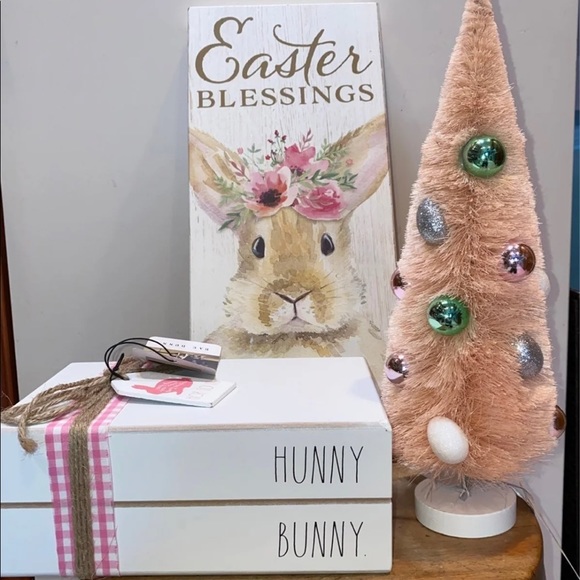Easter 2 PC Decor Set - Picture 2 of 13